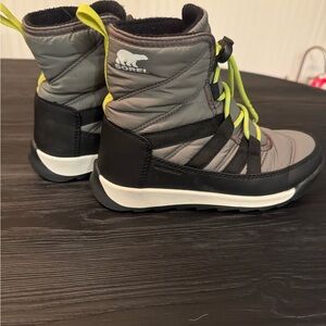 Sorel Kids' Gray and Black Snow Boots with Lime Accents